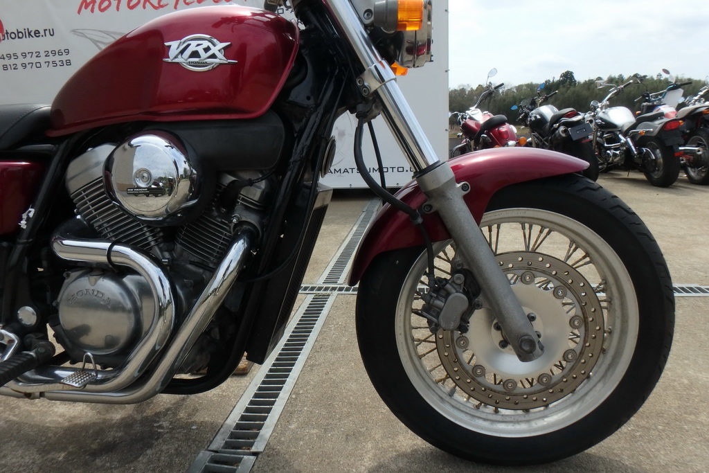 Купить мотоцикл Honda VRX400 Roadster 1995 фото 19